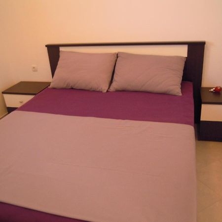 Apartmani Olives 宁 外观 照片