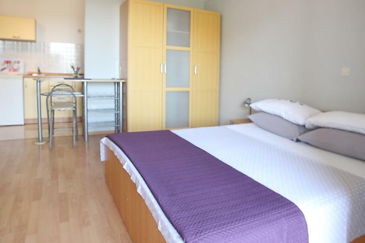 Apartmani Olives 宁 外观 照片