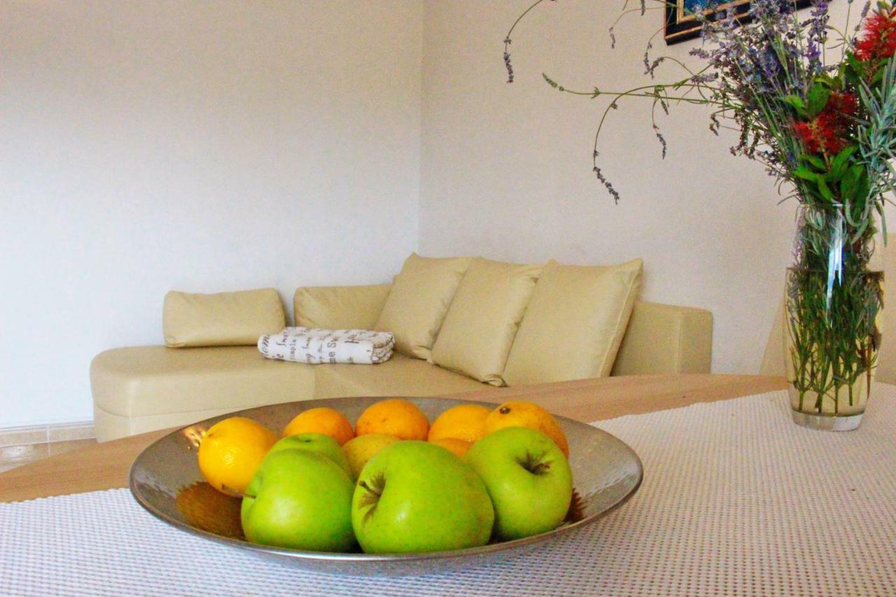 Apartmani Olives 宁 外观 照片