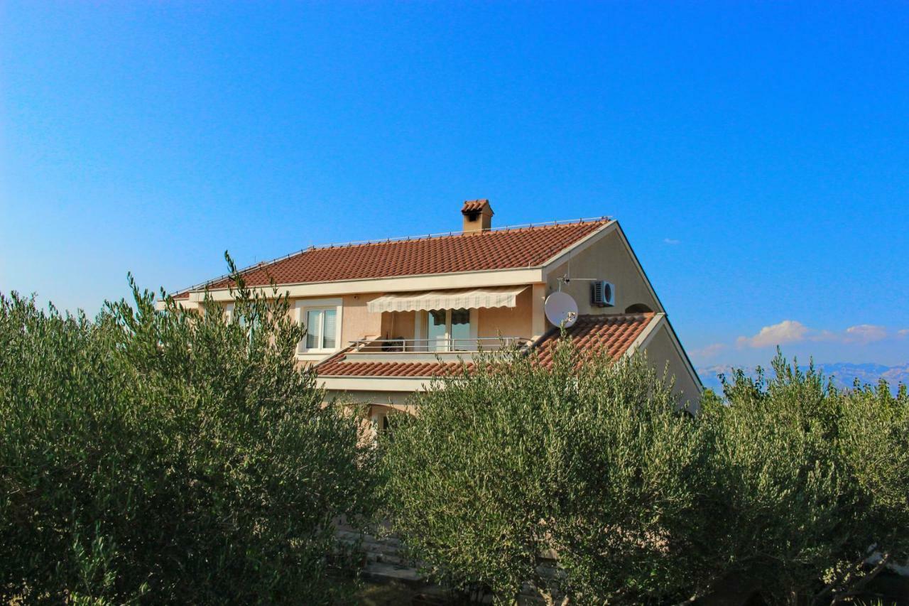 Apartmani Olives 宁 外观 照片