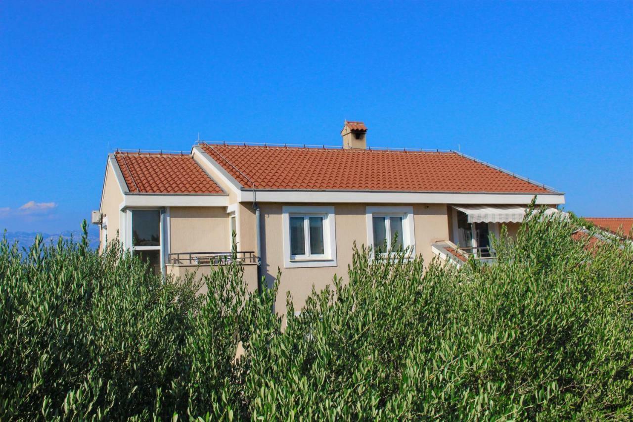 Apartmani Olives 宁 外观 照片