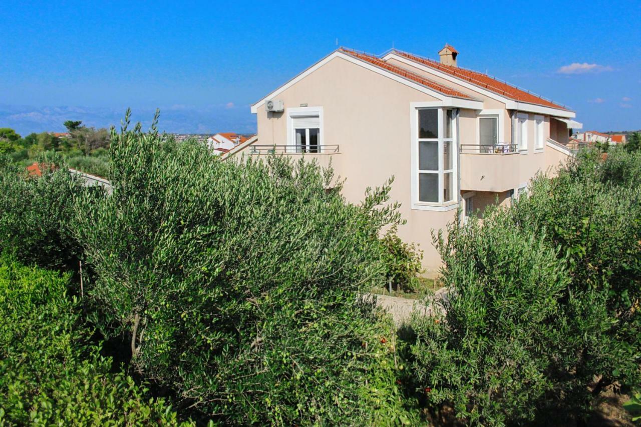 Apartmani Olives 宁 外观 照片